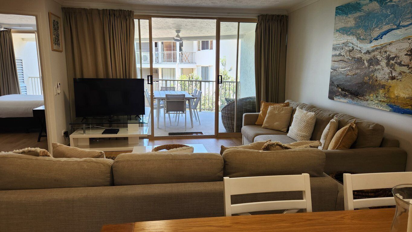 TV, ping pong, books