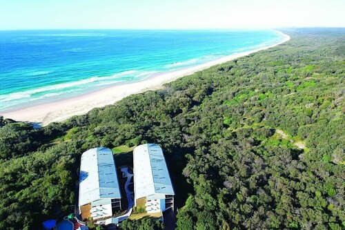 Beach Holiday Apartment in Whalewatch Resort - 3 bedrooms