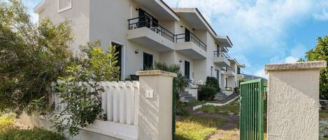 Apartment | Exterior