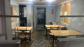 Restaurant - Rajshree Hotel (Ahmedabad)