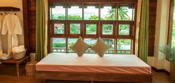 Habitación doble romántica, vista a la montaña | Wifi gratis y ropa de cama 