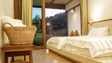 Superior Twin Room, Garden View | Garden view