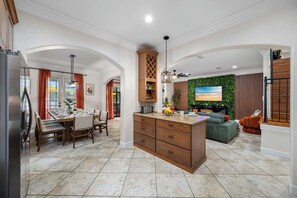 Interior - Lakehouse Escape|Pool|HotTub|Game Suite|Sleeps 20 (Tampa)