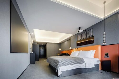 Fragance House Theme Apartment (Guangzhou Panyu Wanda)