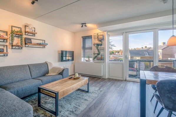 Apartment | Living room