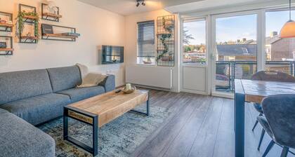 Nice Apartment Near the Center of De Koog