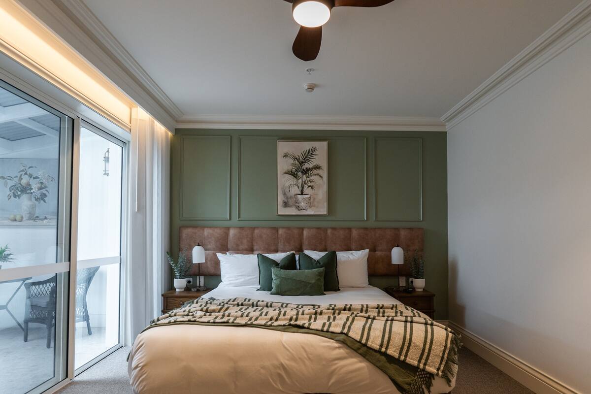 더블룸 또는 트윈룸 (Tudor King Terrace Room (Accessible)) | 고급 침구, 다리미/다리미판, 무료 WiFi, 침대 시트