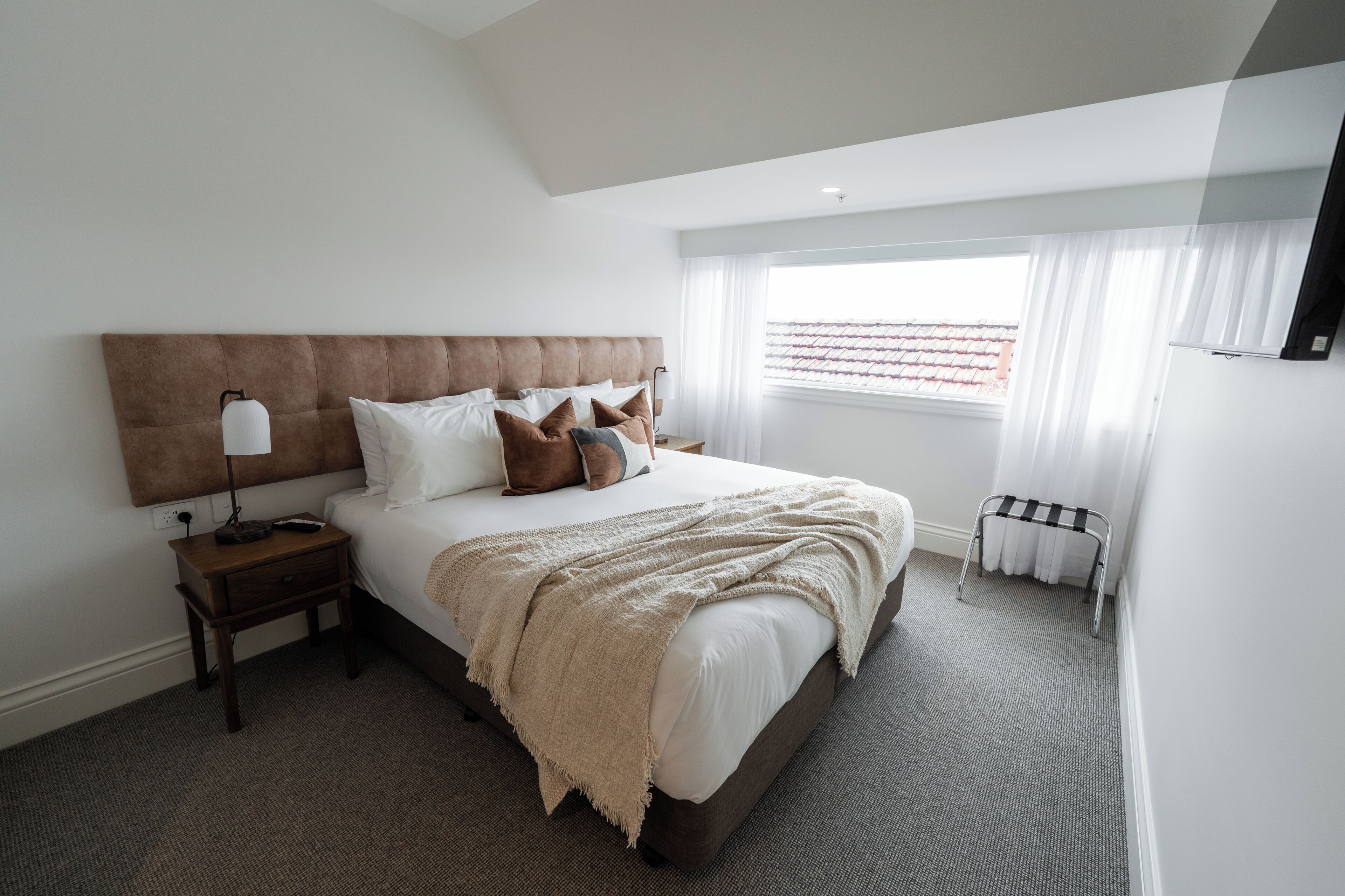 Exclusive Apartment, Non Smoking, Kitchenette | Premium bedding, iron/ironing board, free WiFi, bed sheets