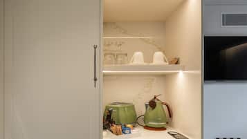 Ropa de cama de alta calidad y tabla de planchar con plancha