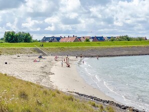 Beach - Luxus house with sauna, garden and beach nearby (Colijnsplaat)