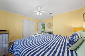 Individually decorated, individually furnished, iron/ironing board - Bay Leave (Gulf Shores)