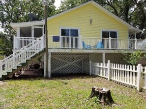 Façana frontal de l'allotjament