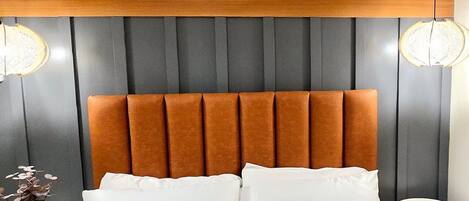 2 多间卧室、上网接入、床单