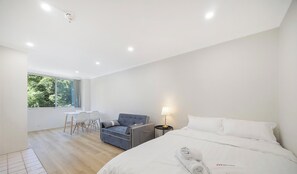 1 bedroom, iron/ironing board, WiFi, bed sheets