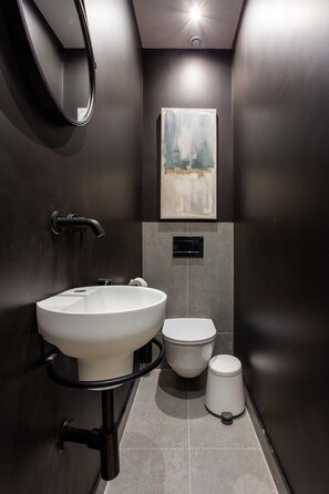 Apartment | Bathroom - Elegant Apartment - 2br/6p - Porte Saint-denis (Paris)