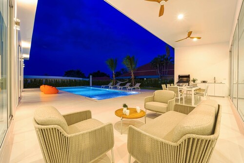 Modern Villa at Palm Hills GolfClub PH4B