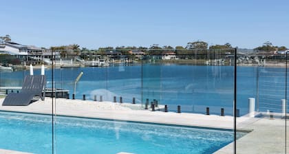 Docked at Yamba - Oceanstays - Pool, Jetty