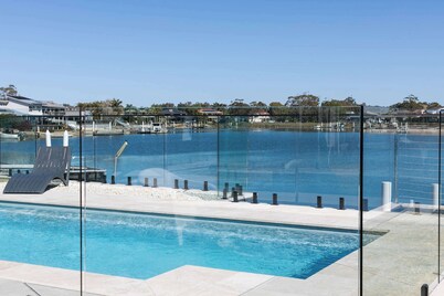 Docked at Yamba - Oceanstays - Pool, Jetty