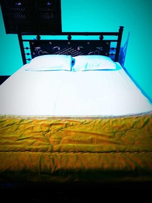 Deluxe Double Room, Balcony, Garden View | Free WiFi