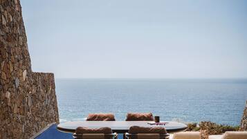 Horizon Suite with Private Heated Pool | Vista spiaggia/mare