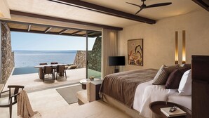 Horizon Suite with Private Heated Pool