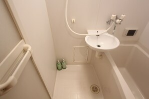 Hair dryer, towels, soap, toilet paper - Hidden Gem in Waseda | Easy Access to Shinjuku & Ikebukur (201) (新宿区喜久井町)
