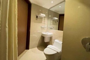 Room - Vrata Hotel Yogyakarta (Kalasan)