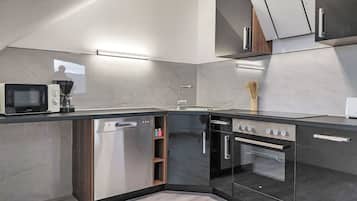 Mikrowelle, Ofen, Geschirrspüler