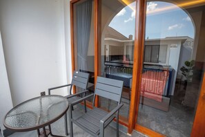 Quarto standard | Escrivaninha, Wi-Fi de cortesia