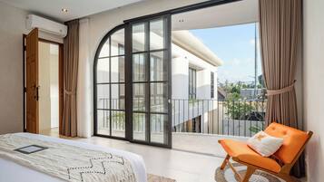 Luxury Villa, Balcony, Pool View