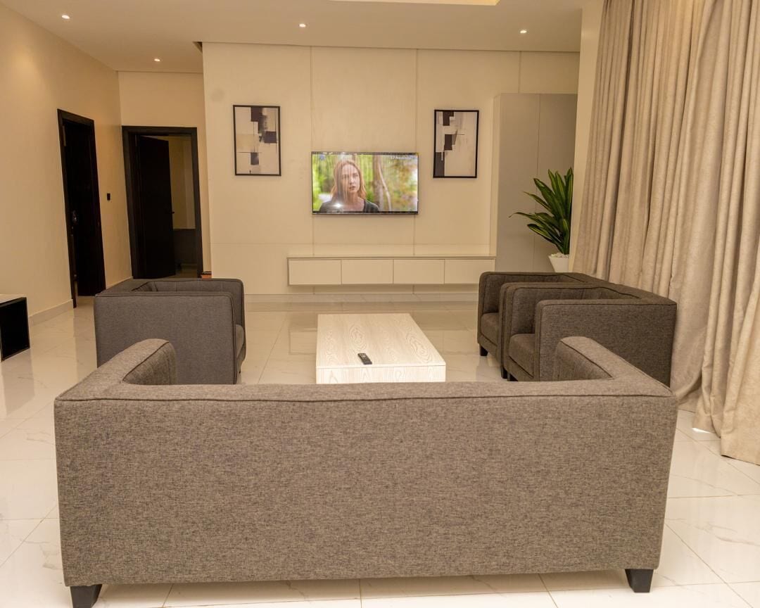 In-room safe, desk, laptop workspace, blackout drapes