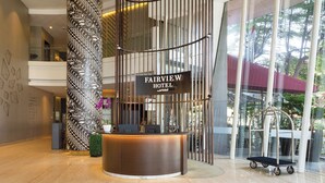 Reception - Fairview Hotel by ARTOTEL (Jakarta)