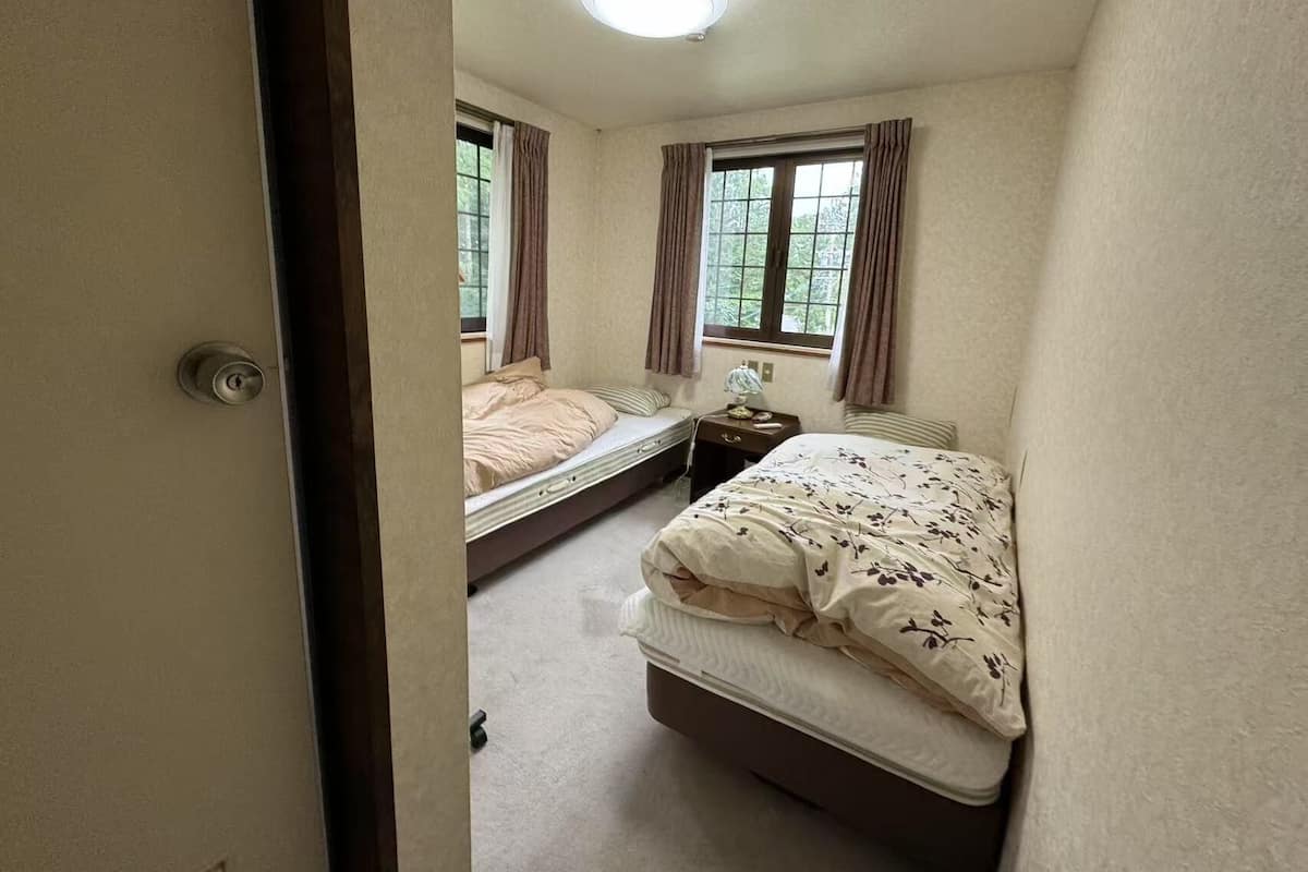 Classic Double or Twin Room, Mountain View