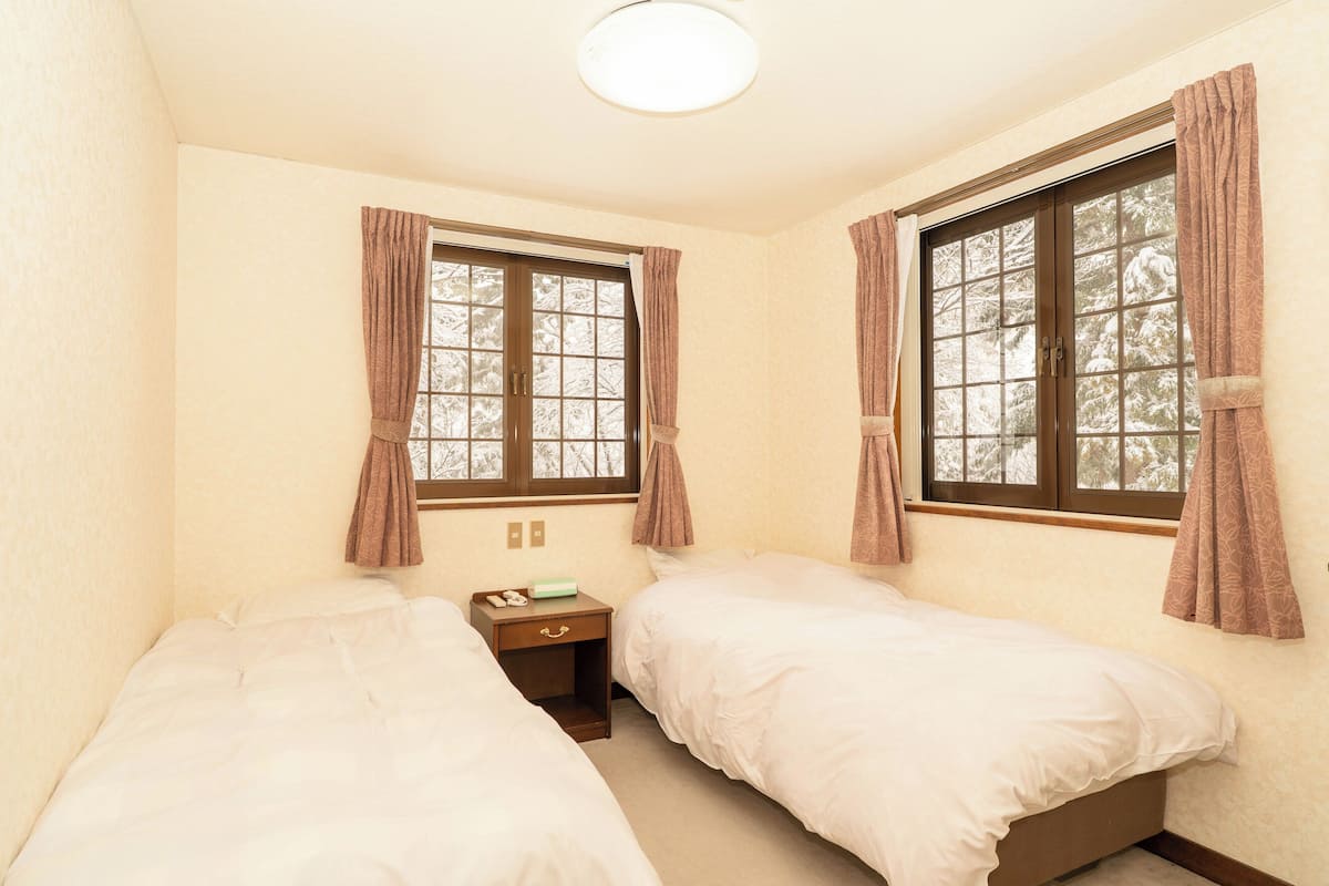 Basic Double Room, Mountain View