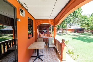 Bügeleisen/Bügelbrett, kostenloses WLAN