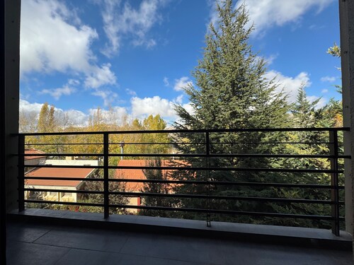 The Cozy Inn - Agate