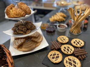 Desayuno buffet incluido todos los días 