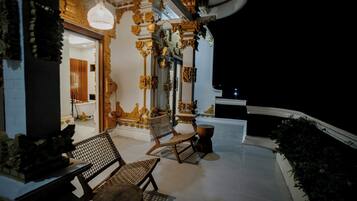 Luxury Villa, 5 Bedrooms, Balcony | Balcony