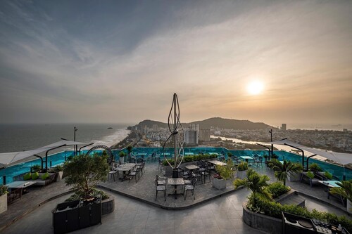 Luxury Oasky Condotel - Vung Tau
