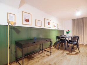 Dining - Schiffmeisterapartment Melk, Wachau - design meets history (Melk)