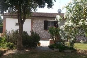 Unclassified image, 2 of 19, button - La Tortorella Farm Stay (Grosseto)