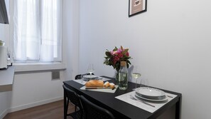 Apartment (1 Bedroom) | Interior - Italianway Easy - Stelvio 53 (Milan)