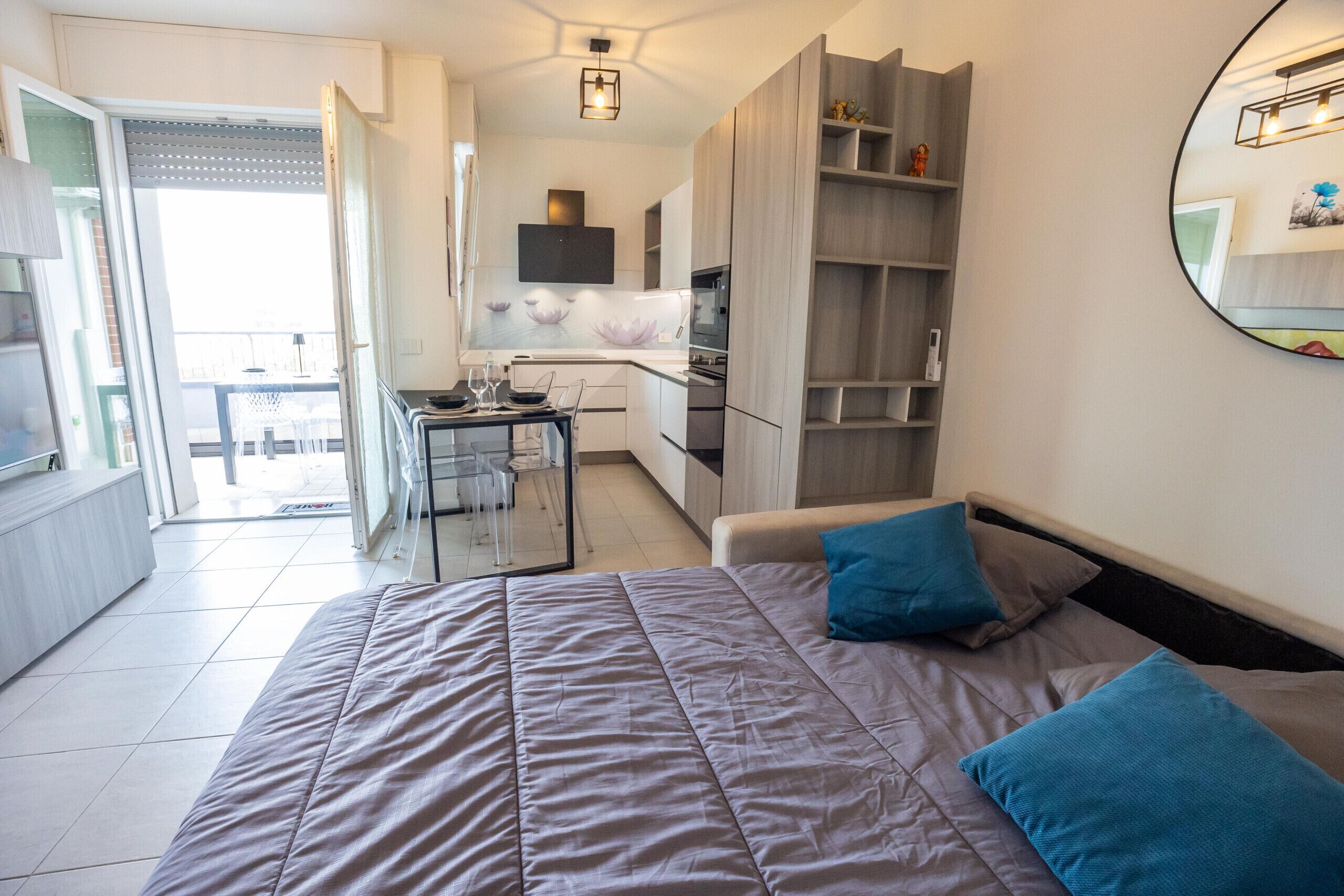 Bügeleisen/Bügelbrett, kostenloses WLAN, Bettwäsche