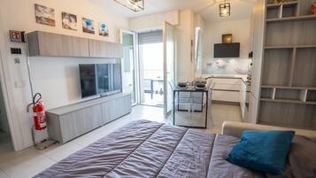 Fer et planche Ă repasser, Wi-Fi gratuit, draps fournis