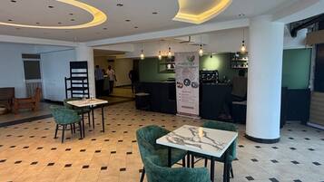 Cafe