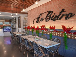Restaurant - Hotel Bijoux (Plaridel)