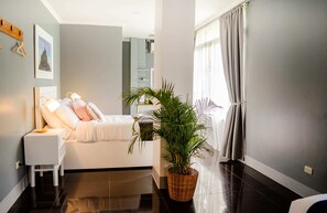 Family Double Room | Free WiFi, bed sheets