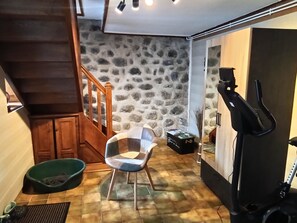 Interior - Nature and serenity (Allanche)