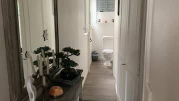 Een douche, een haardroger