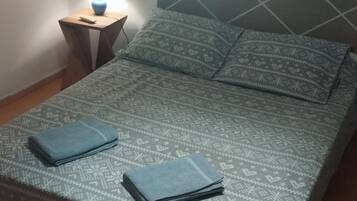 2 sovrum och sängkläder